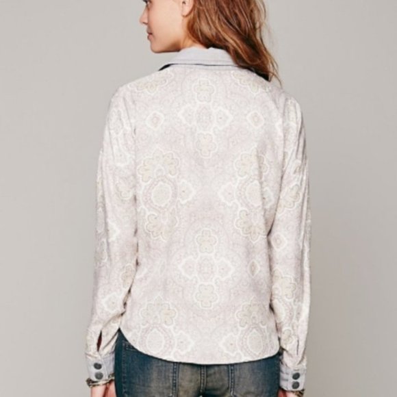Free People Center Front Paisley Denim Pocket Silky Button Down oversized top XS - Picture 3 of 13